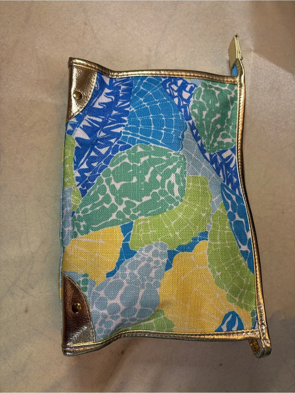 Estée Lauder x Lilly Pulitzer Blue & Yellow Shell-Print Cosmetic Pouch
